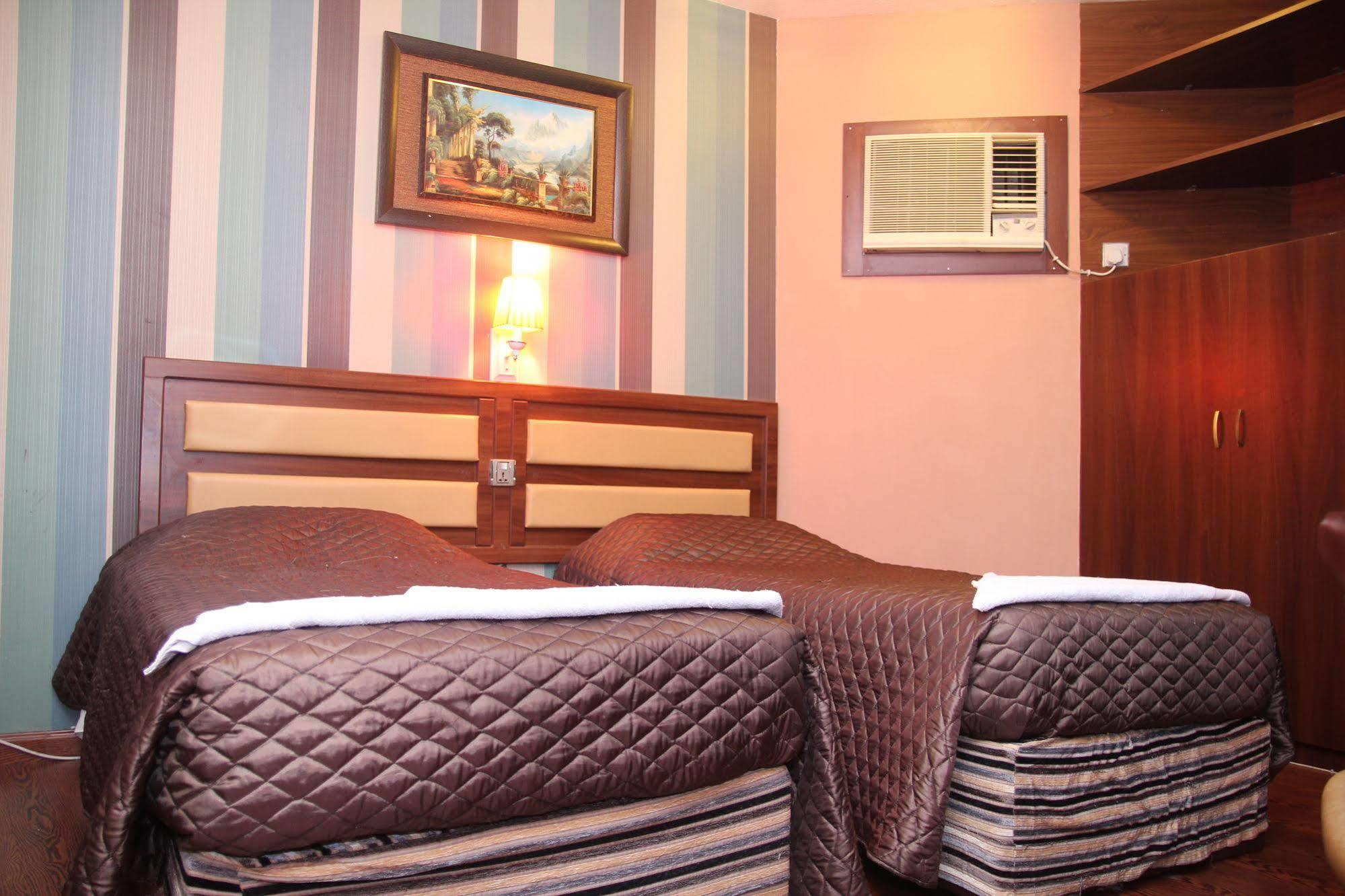Oyo 329 Down Town Hotel Dubai Ngoại thất bức ảnh