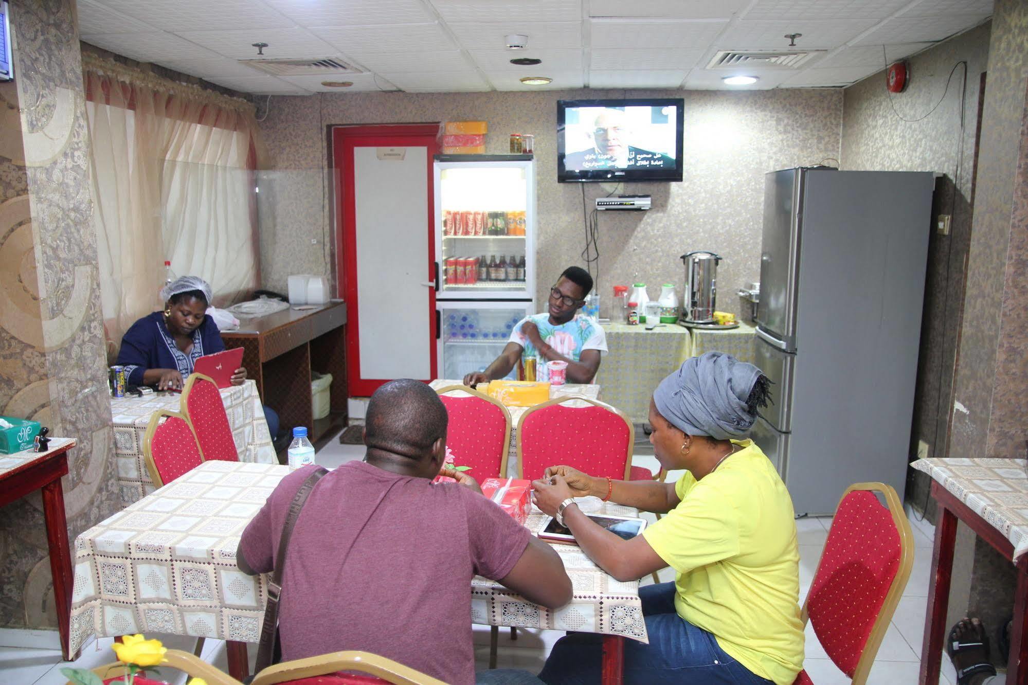 Oyo 329 Down Town Hotel Dubai Ngoại thất bức ảnh